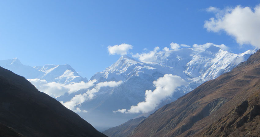 Magnificent Annapurna Himalaya